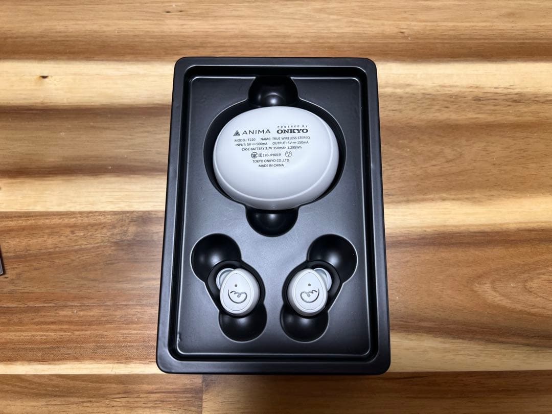 オンキョー にじさんじ 叶 ワイヤレスイヤホン ワイヤレス充電器 セット
