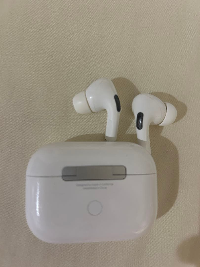 【純正品】AirPods Pro 第一世代