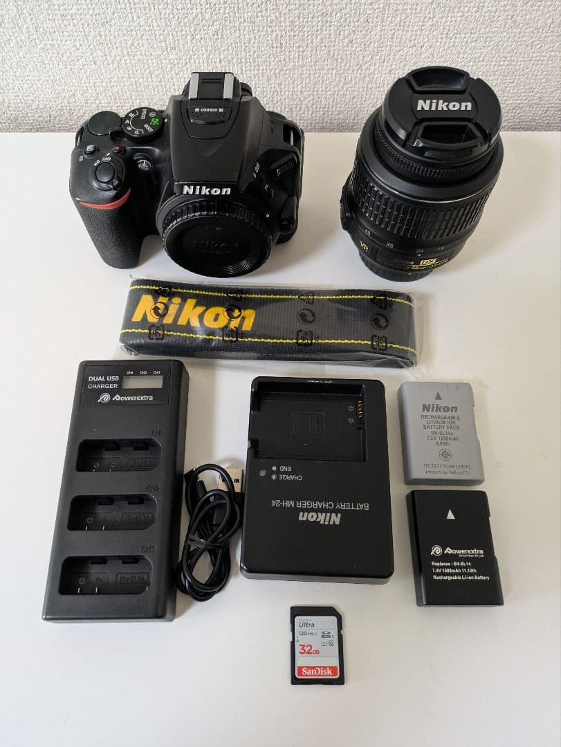 Nikon　D5600 ＋　レンズ　(18-55)VR