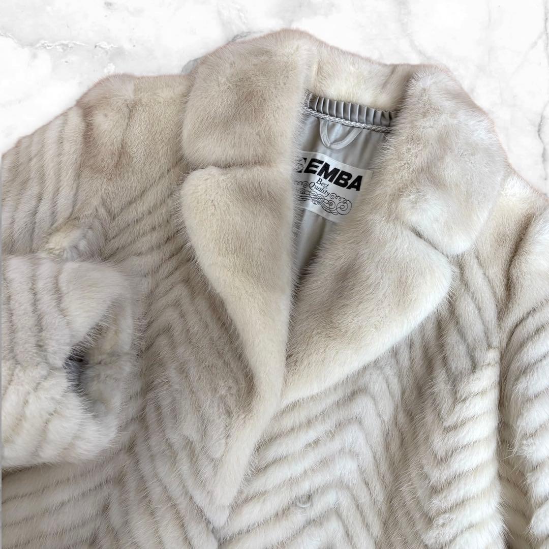 高級✨EMBA エンバ　ヴァイオレットミンク　毛皮ハーフコート　刺繍　11号