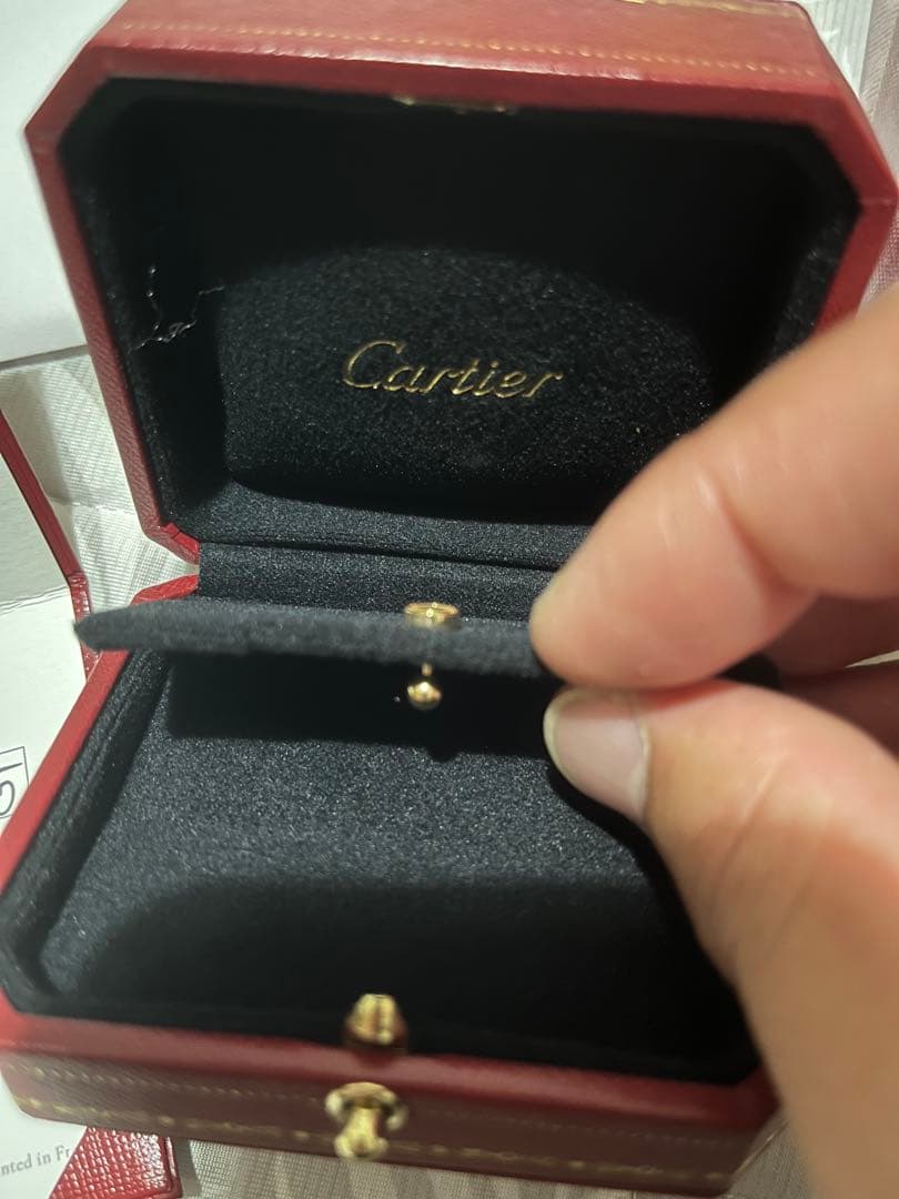 カルティエ　ラブ　LOVE シングルピアス　K18 イエローゴールド　片耳