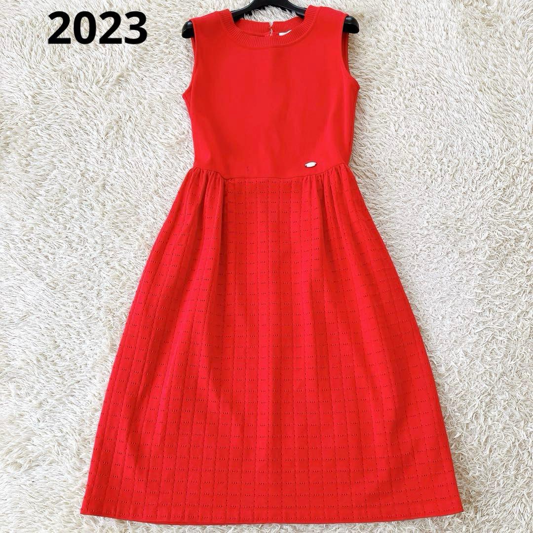 ルネ 2023 ノースリーブニットワンピース フレア パールロゴプレート 赤36