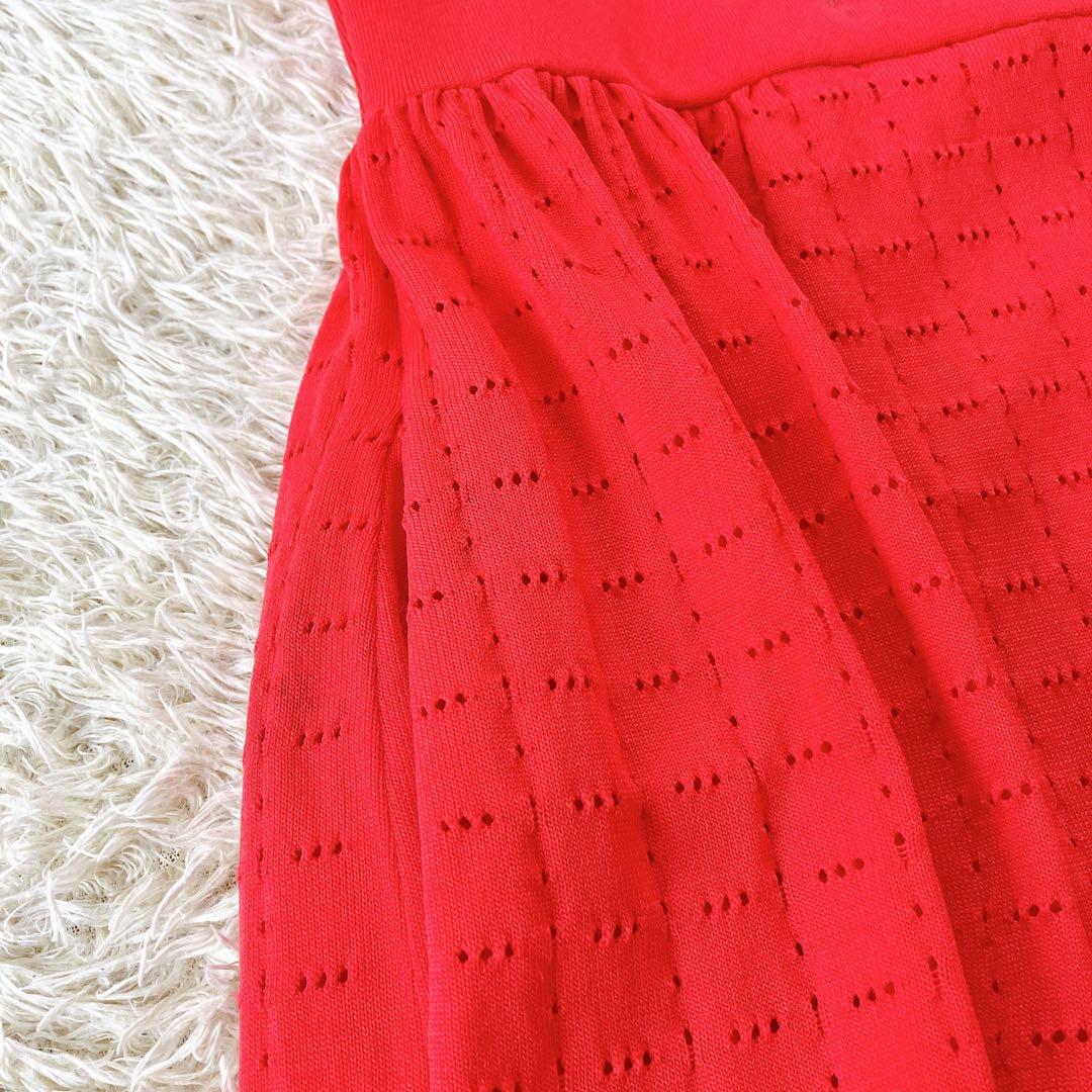 ルネ 2023 ノースリーブニットワンピース フレア パールロゴプレート 赤36