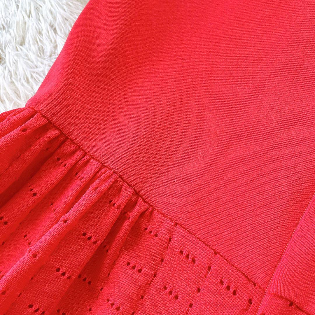 ルネ 2023 ノースリーブニットワンピース フレア パールロゴプレート 赤36
