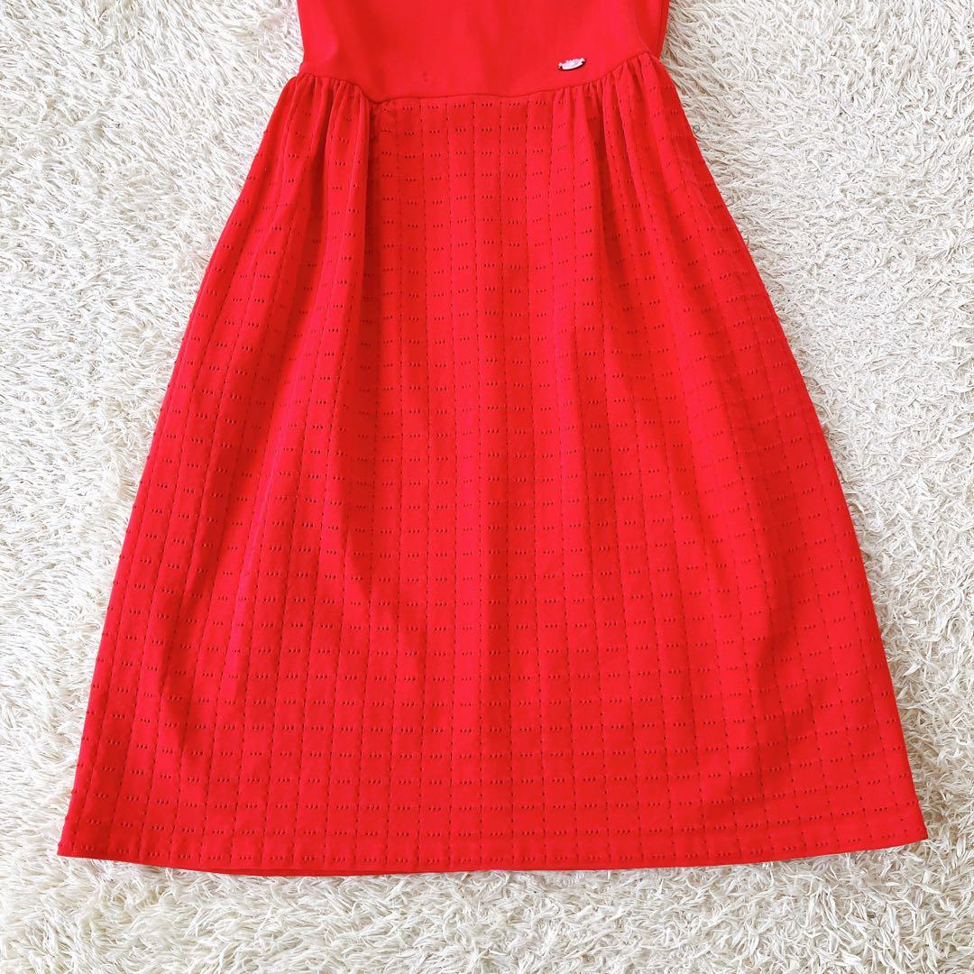 ルネ 2023 ノースリーブニットワンピース フレア パールロゴプレート 赤36