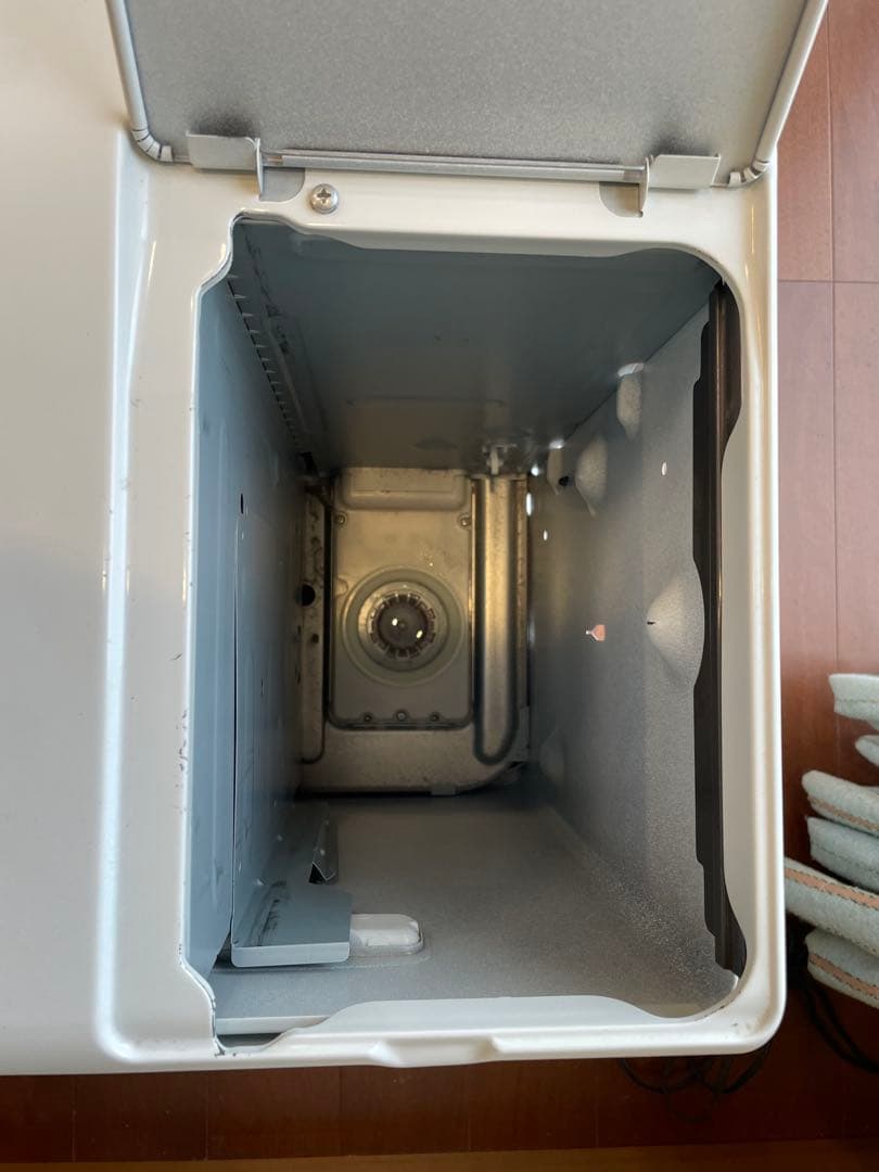 ダイニチ　石油ファンヒーター　　FW-KS4717SDX 17畳~12畳