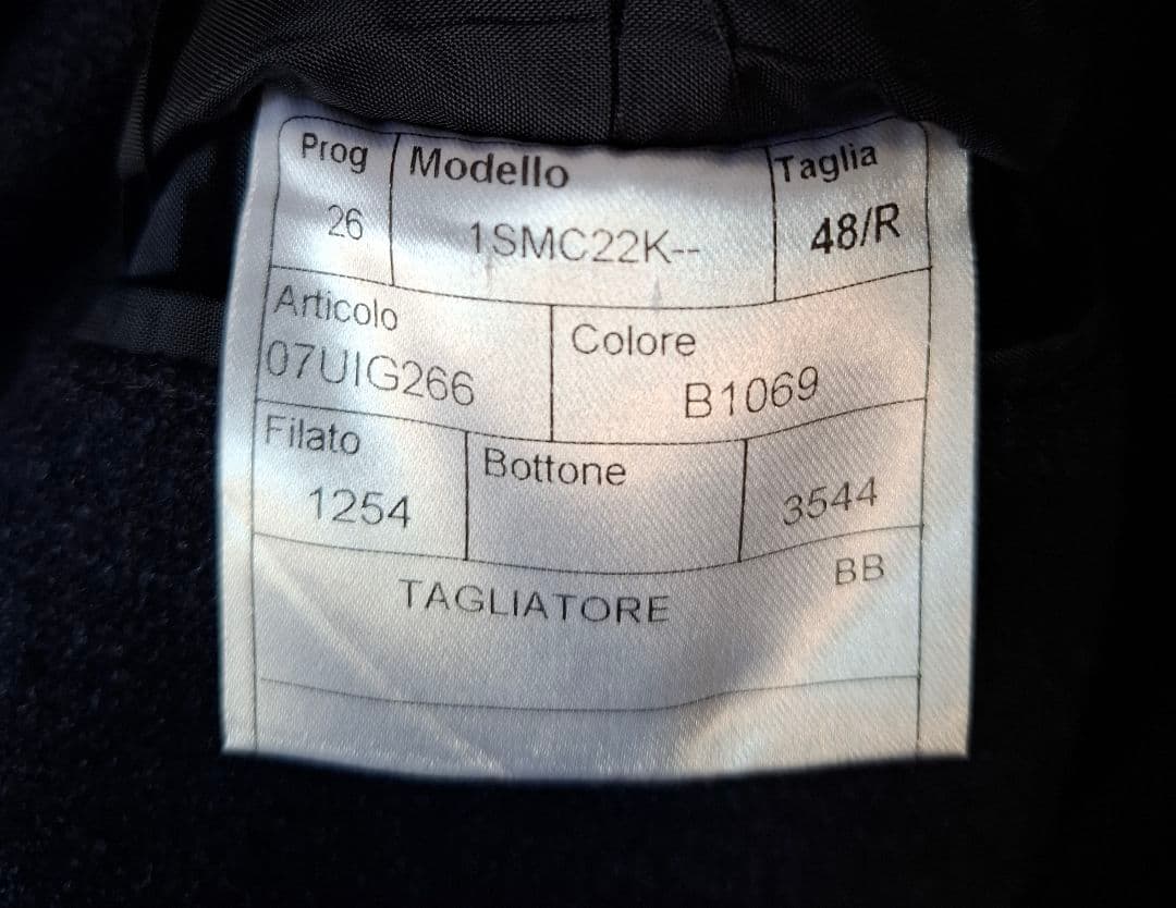 【極美品】タリアトーレ　ジャケット48