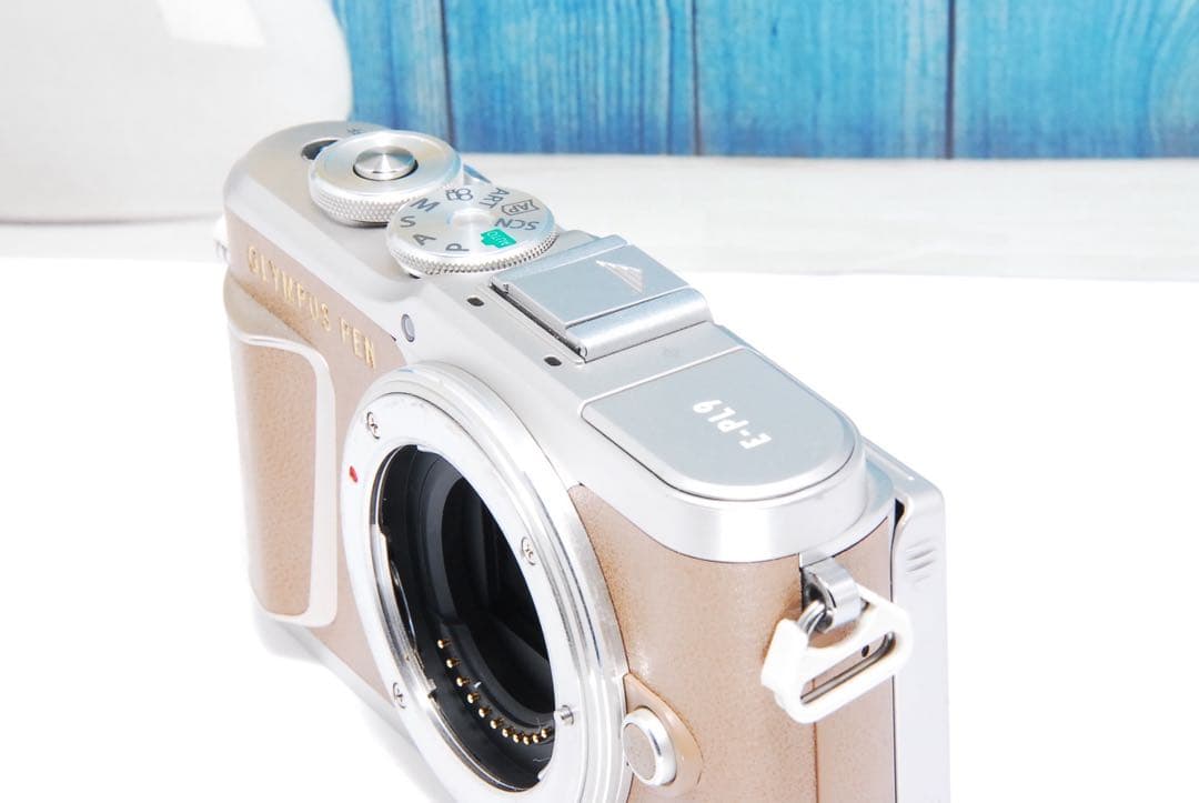 OLYMPUS PEN E-PL9ミラーレス Bluetooth Wi-Fi