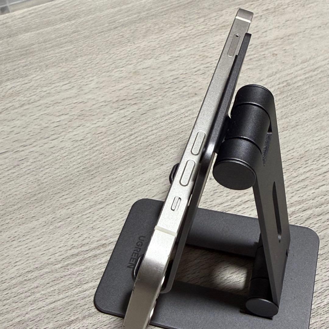 iPhone 12 ホワイト 64 GB SIMフリー