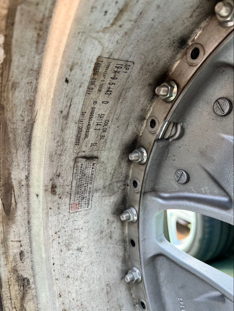 19インチ9.5j＋43 pcd114.3 SSR ヴィエナクライス 2本