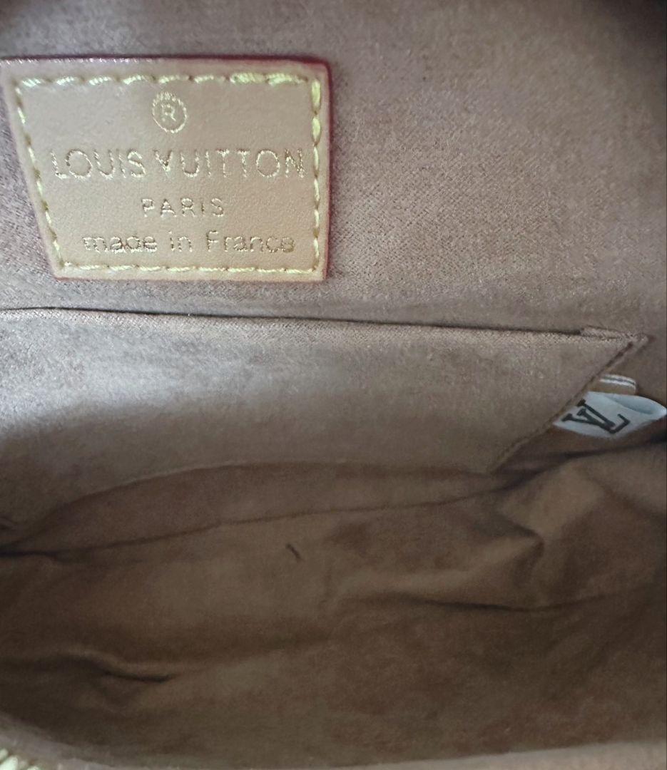 モノグラム ラウンドショルダーバッグＬVノベルティ新品