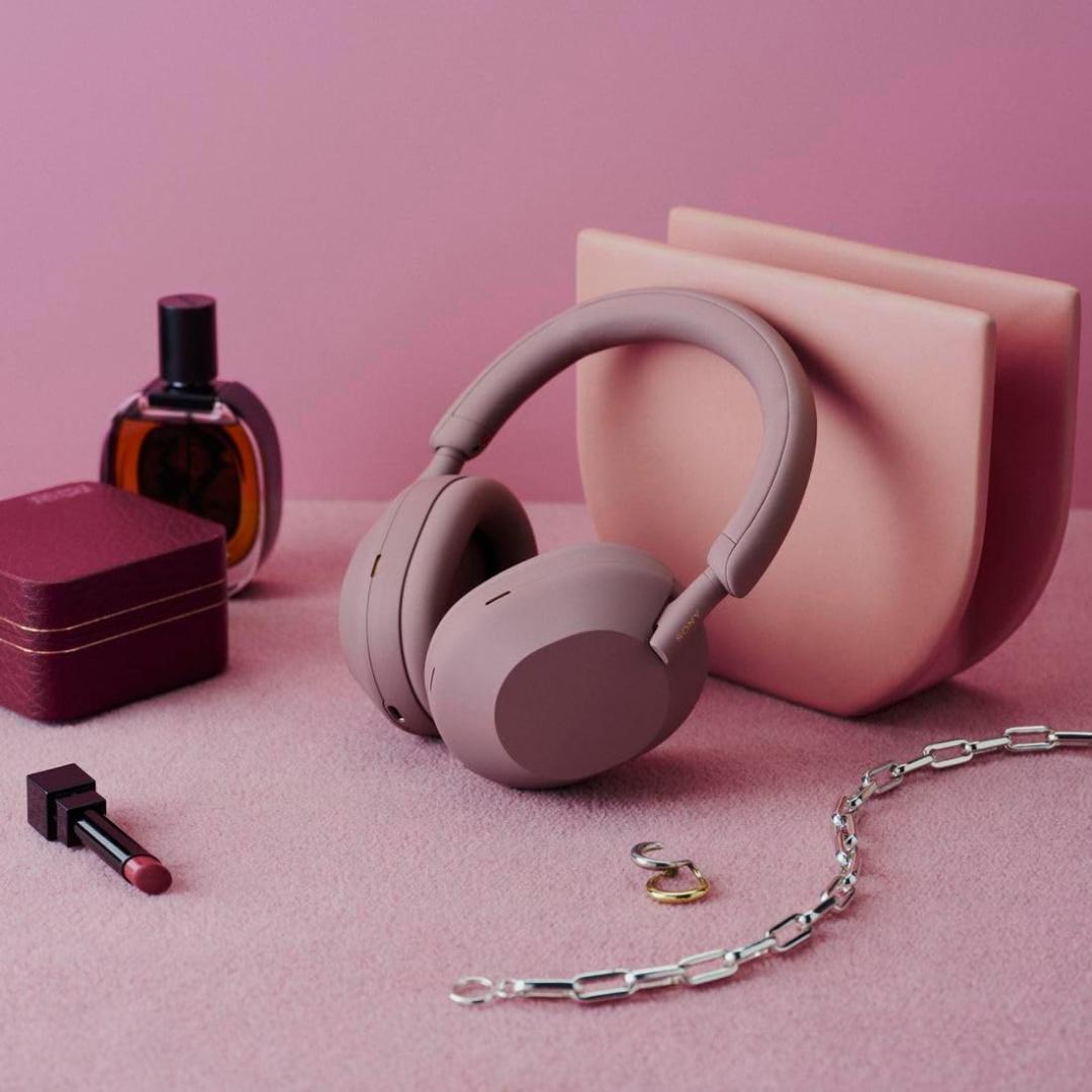 【新品・未開封】Sonyワイヤレスステレオヘッドホン WH-1000XM5