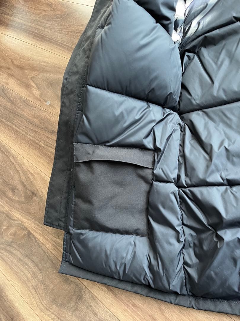 美品　  カナダグース　ダウンジャケット Sサイズ