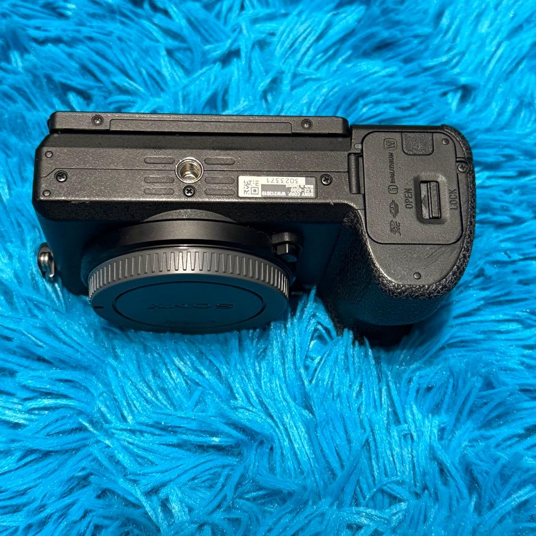 期間限定セール　Sony A6500 本体　デジタル一眼レフ