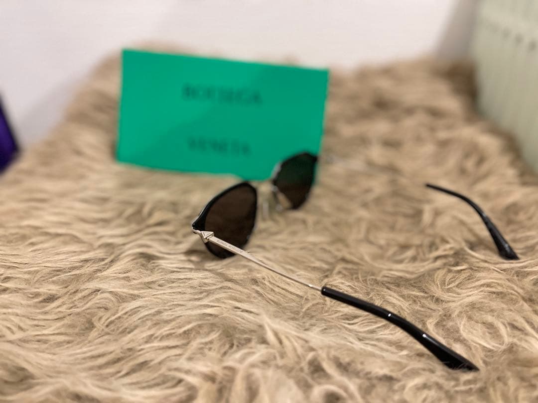 N*I様 Bottega Veneta サングラス