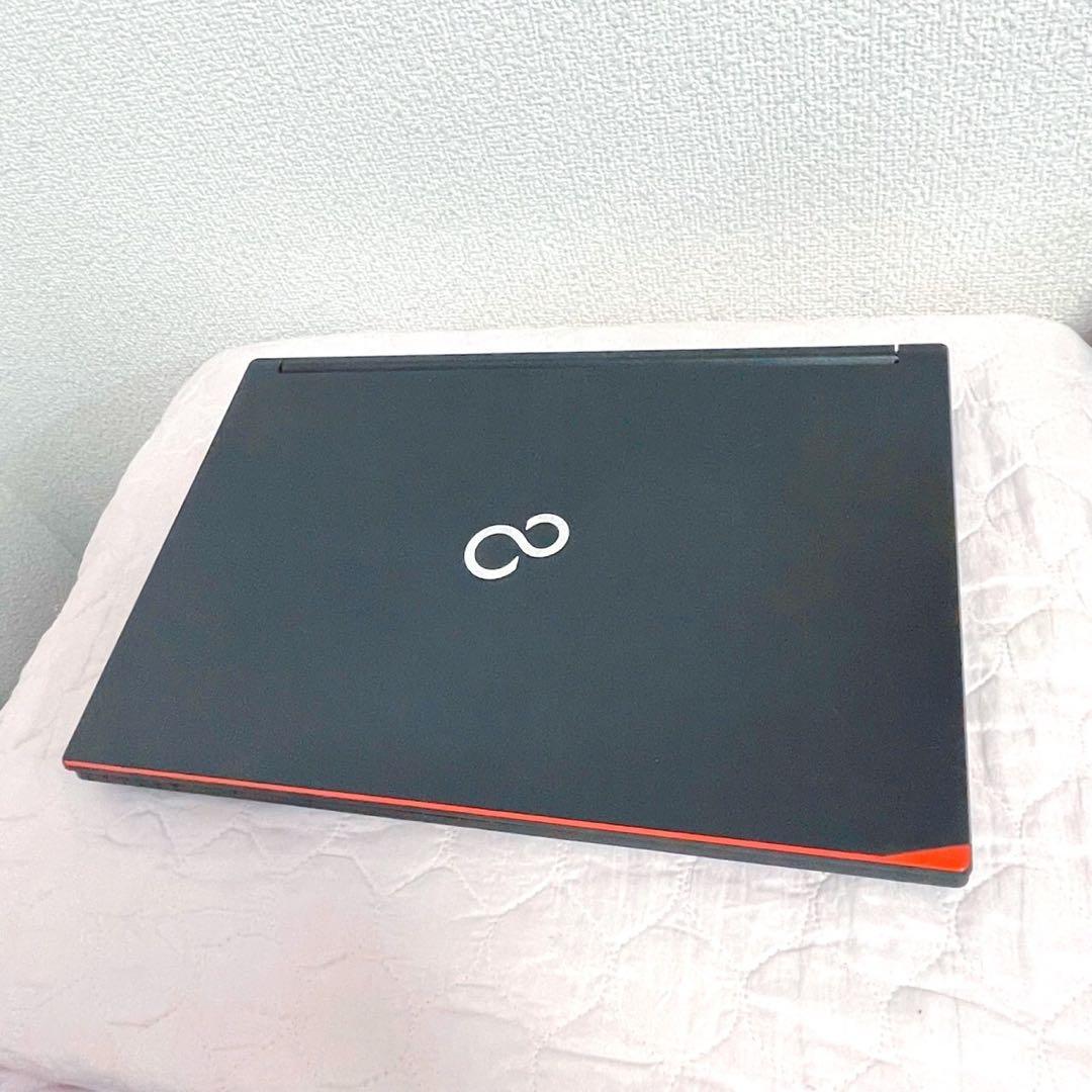 【高級機・極美品】2019年製 第8世代Corei7 SSD512G カメラ