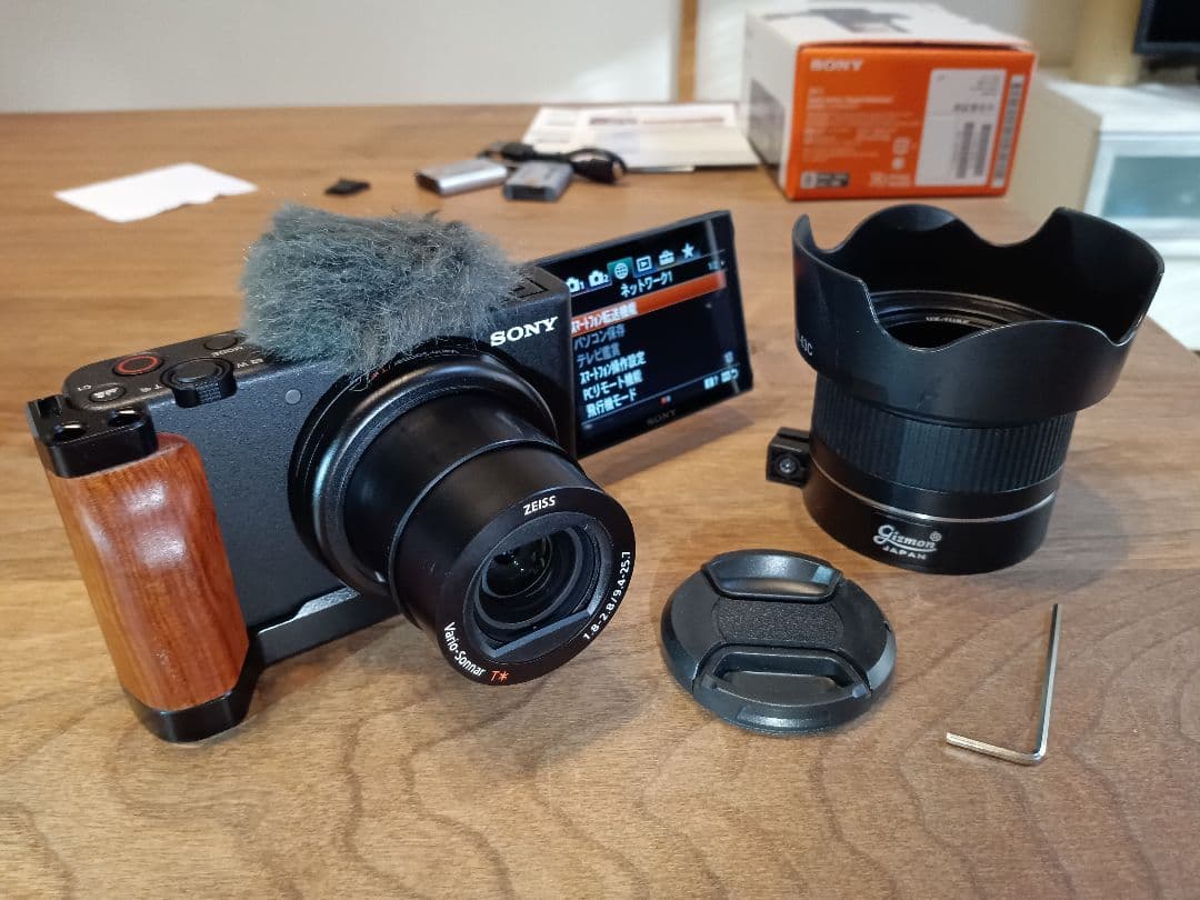 【電池計3個+SmallRig付】SONY VLOGCAM ZV-1【返金保証】