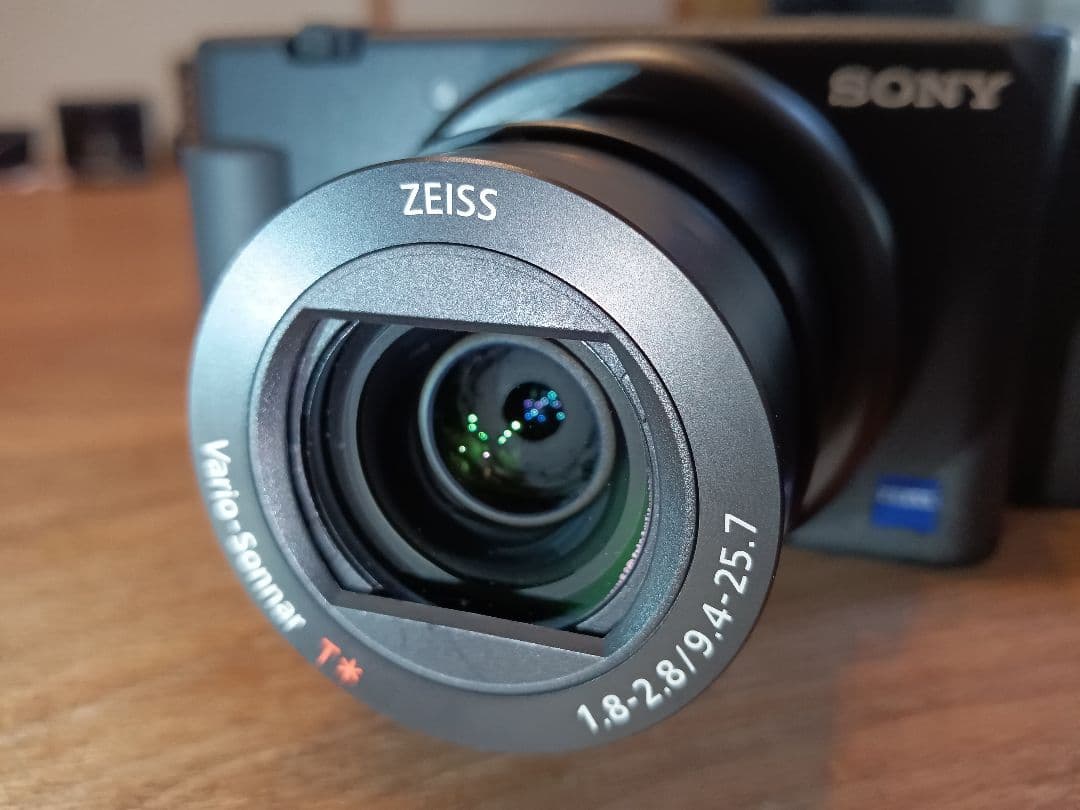 【電池計3個+SmallRig付】SONY VLOGCAM ZV-1【返金保証】