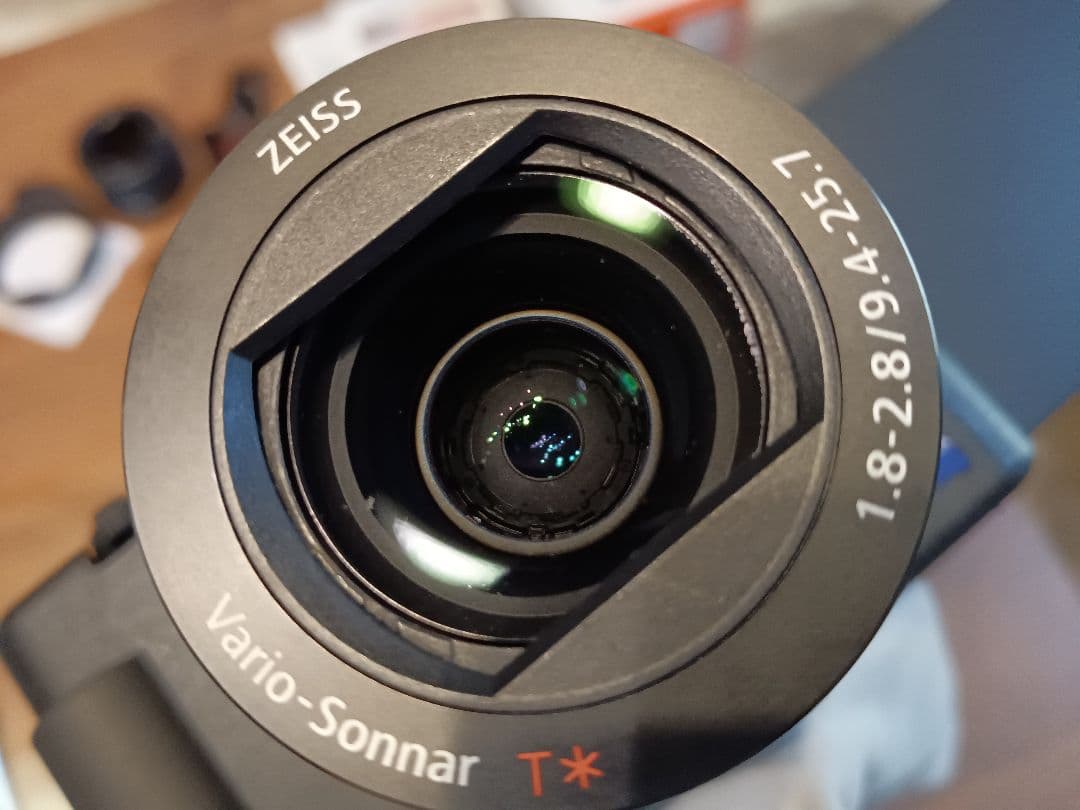【電池計3個+SmallRig付】SONY VLOGCAM ZV-1【返金保証】