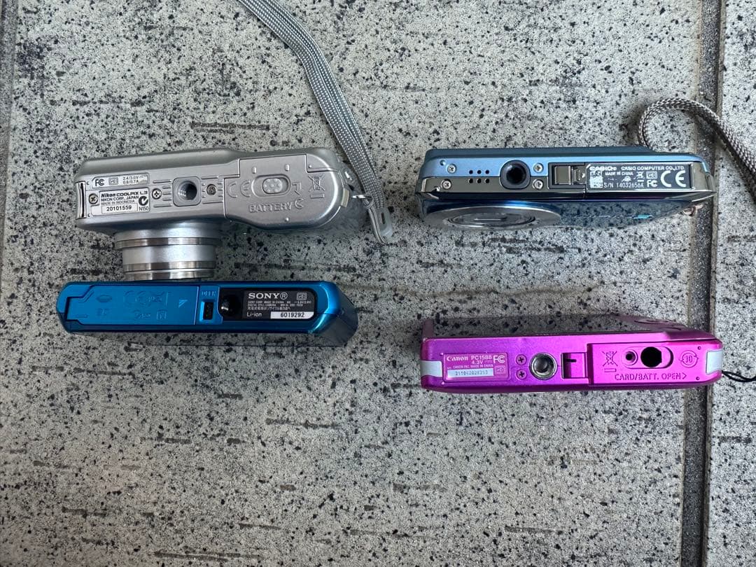 デジタルカメラ 4台セット