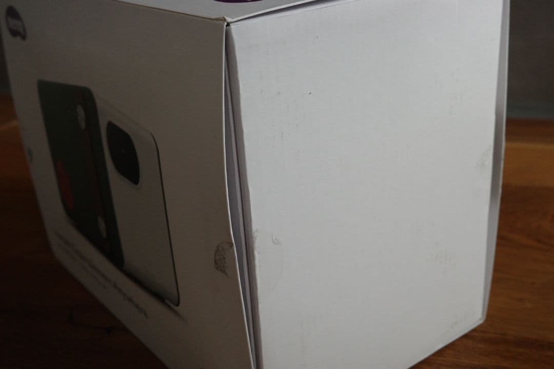 BenQ GS50 フルHD画質 モバイルLEDプロジェクター（別売品の三脚付）