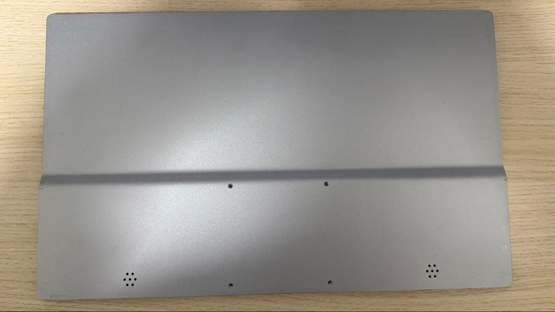 ポータブル・モバイルモニター 15.6インチ 4K カバー・スタンド付