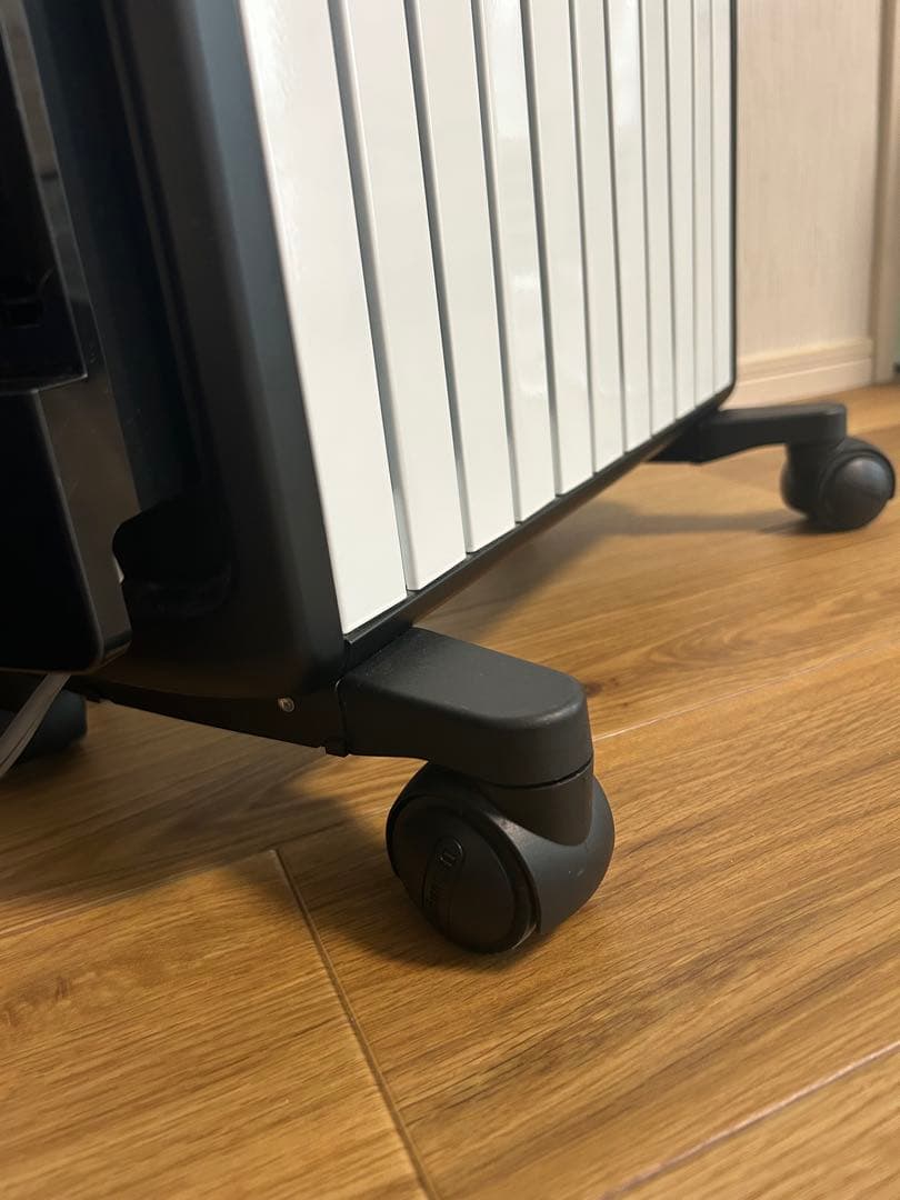 デロンギマルチダイナミックヒーター MDH15-BK