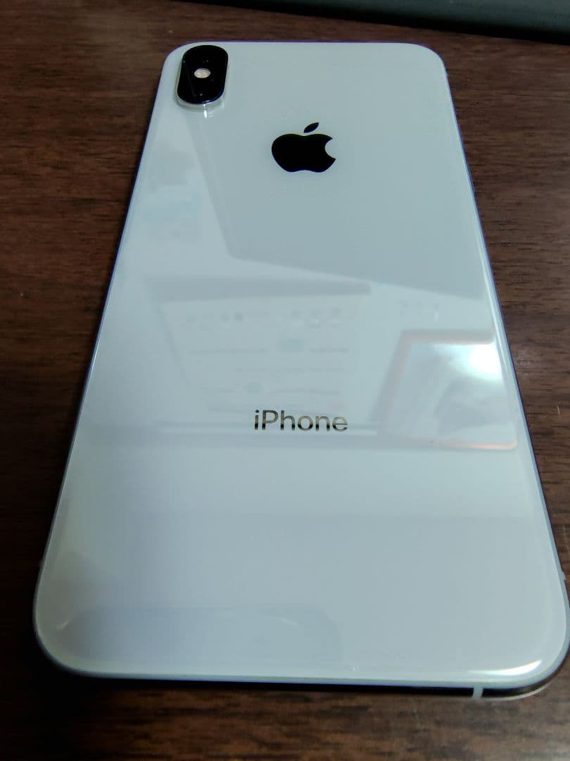 iPhone XS　256GB　シルバー　SIMフリー　美品　初期化済み