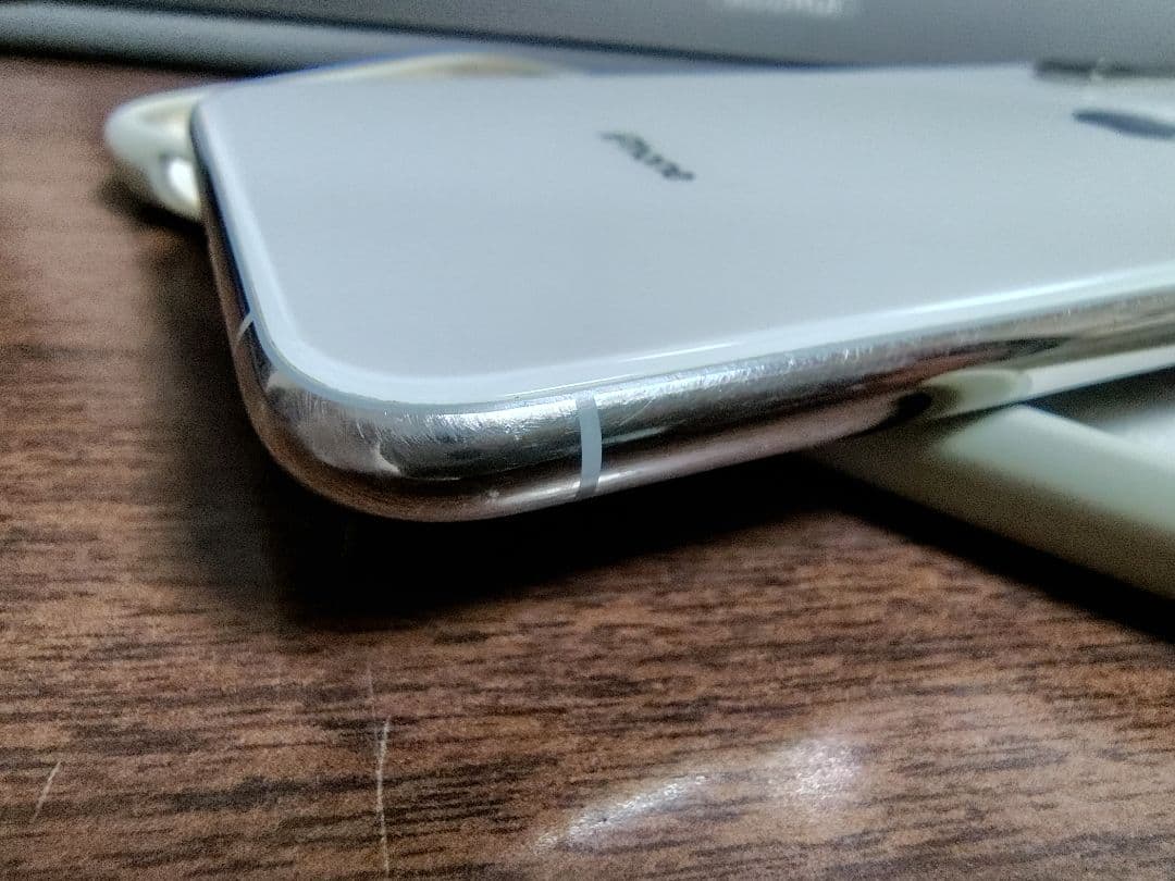 iPhone XS　256GB　シルバー　SIMフリー　美品　初期化済み