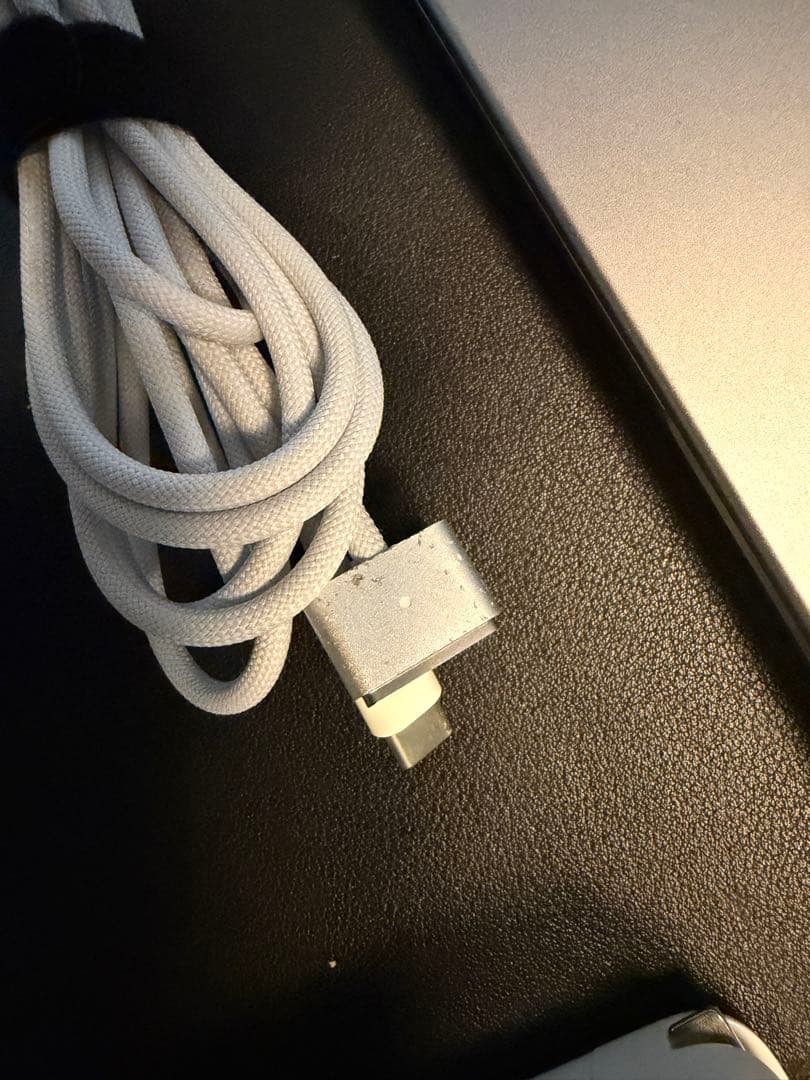 Macbook Pro M1 Pro 16インチ 16GB /1TB SSD