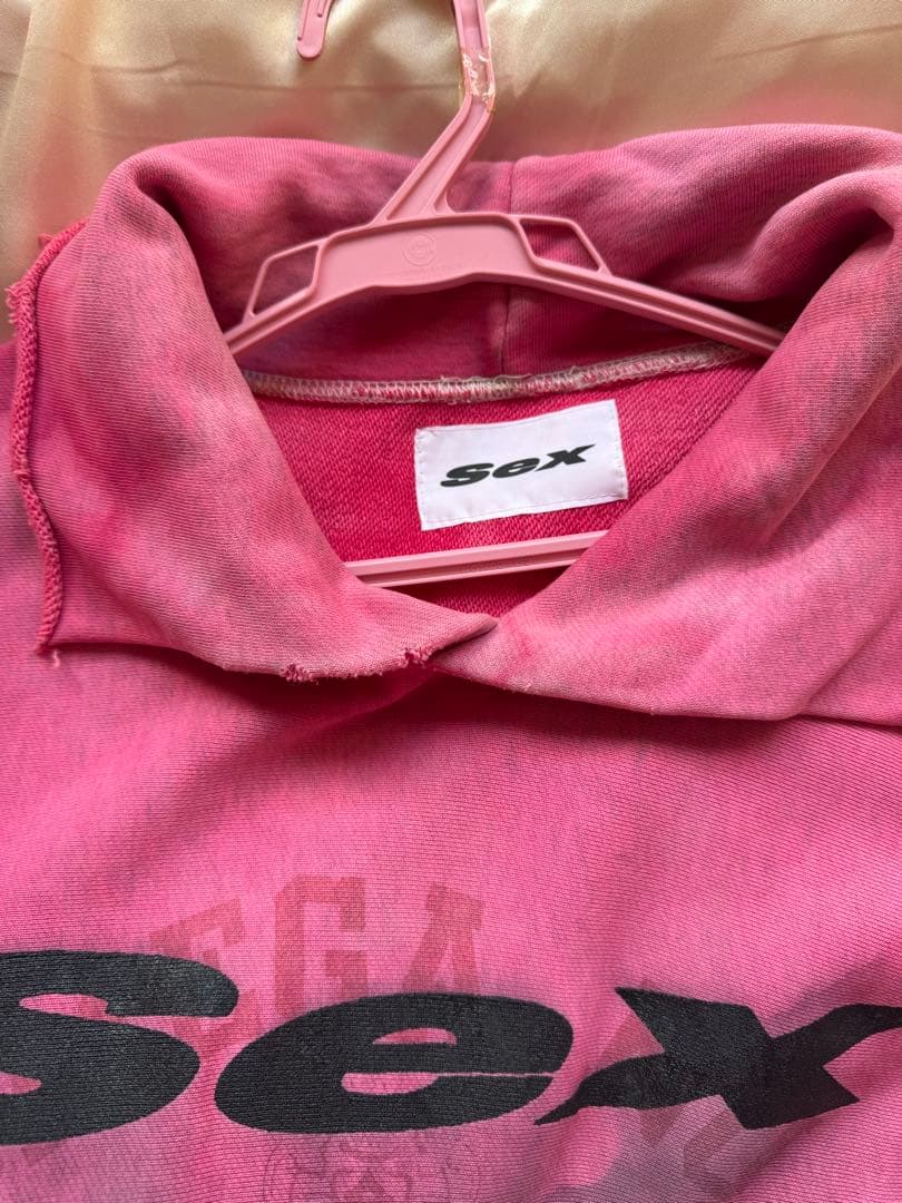 NENE kZm MARZY着用　Sex in the uk