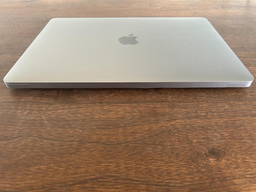 Apple MacBook Air M1 ノートパソコン