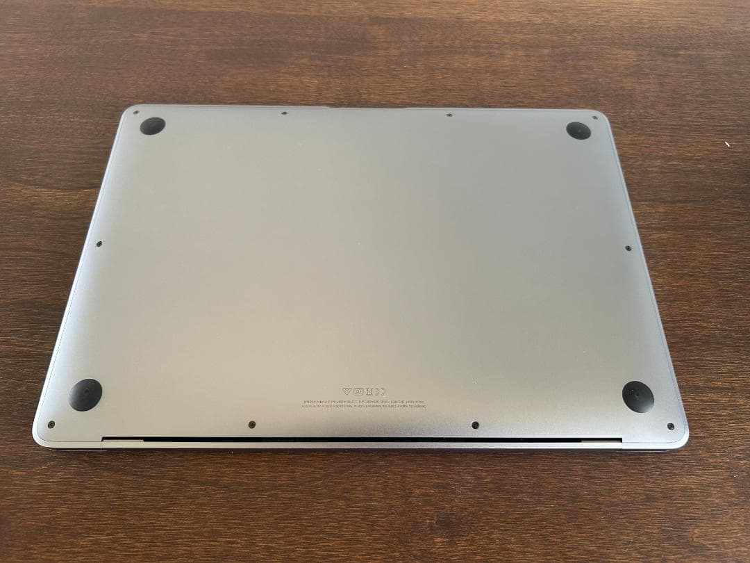 Apple MacBook Air M1 ノートパソコン