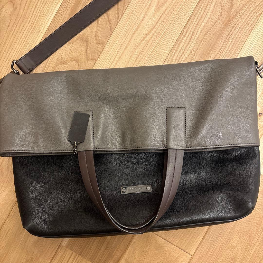COACH(コーチ) メンズ　ショルダーバッグ