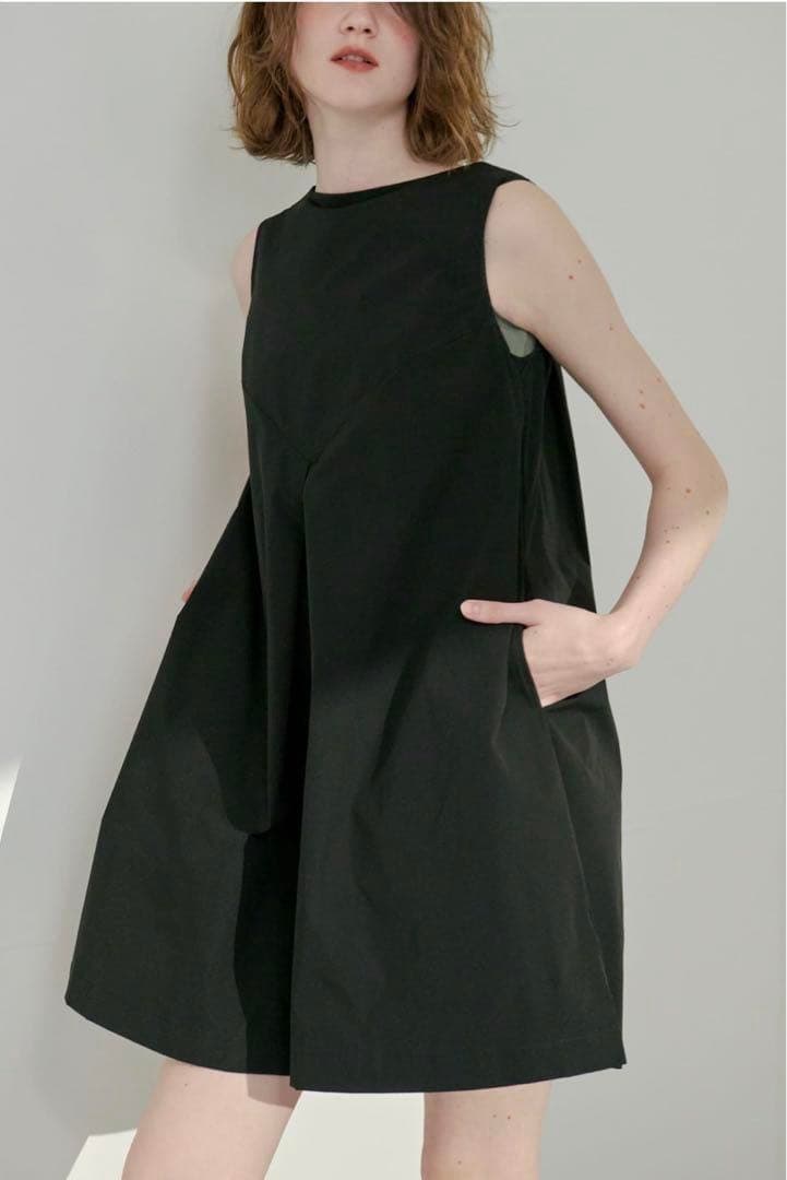 URBAN RESEARCH　ラッシュガード　水着　スイムオールインワン