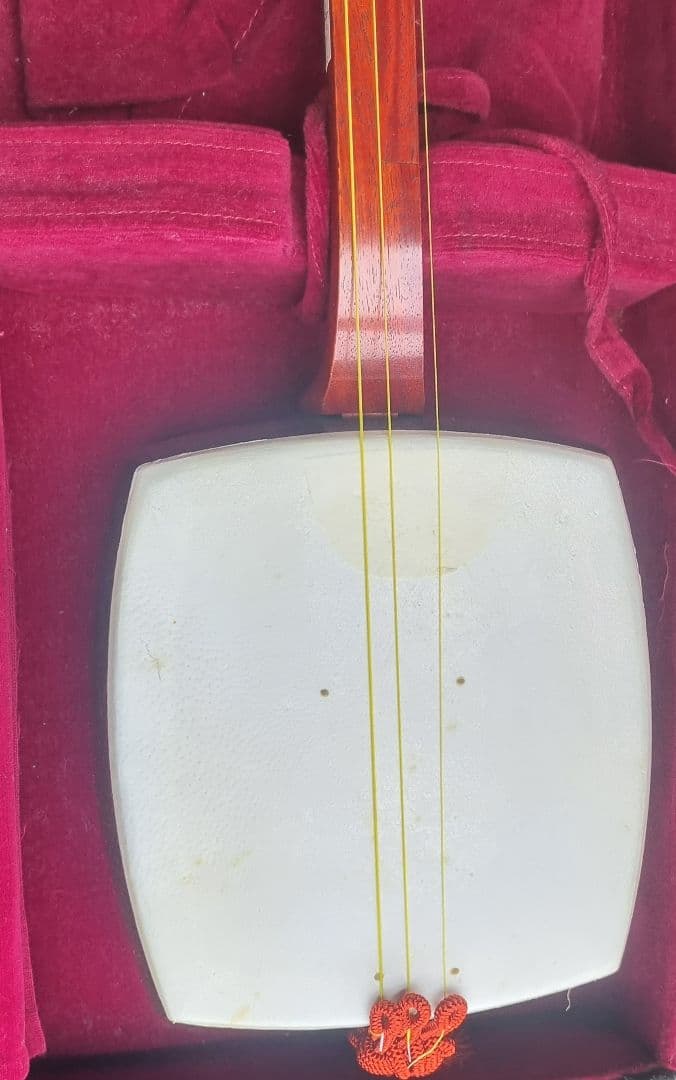 三味線本体 ケース付き 破れ無し 良材仕様 おそらく昭和