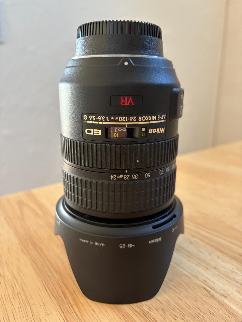 ニコン VR Zoom 24-120mm f/3.5-5.6G