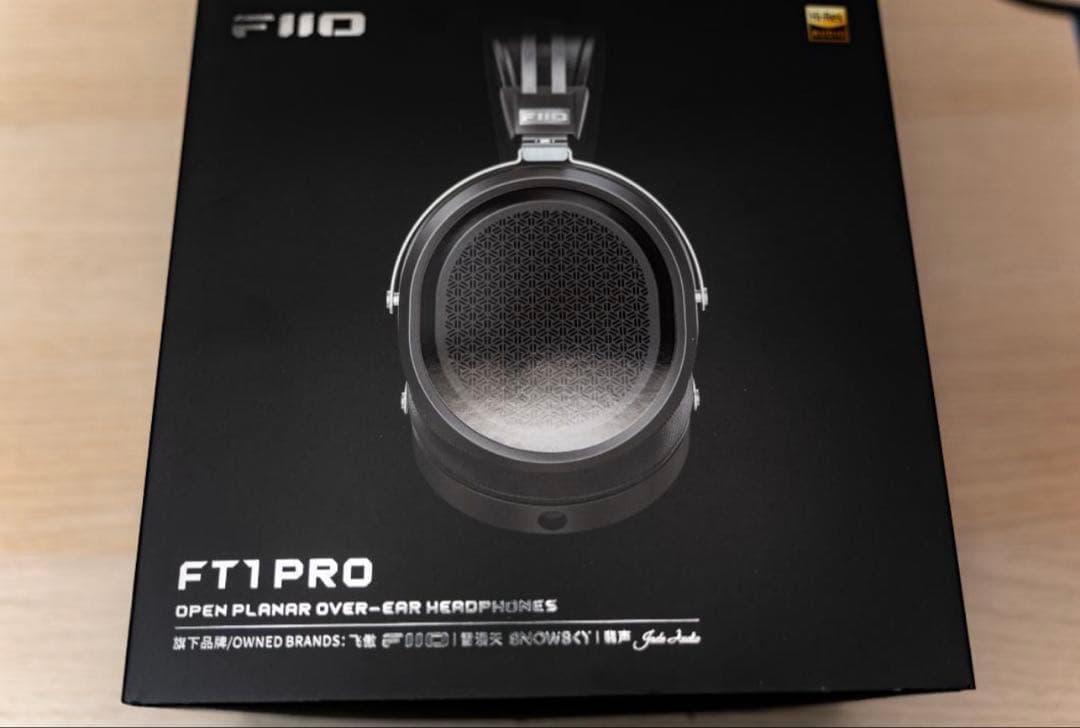 ヘッドホン Fiio FT1 PRO
