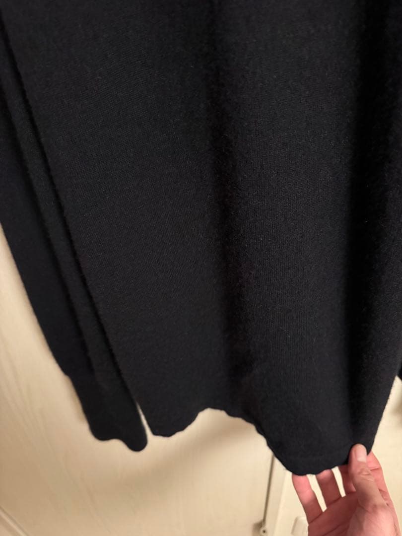 カシミヤコモリニット