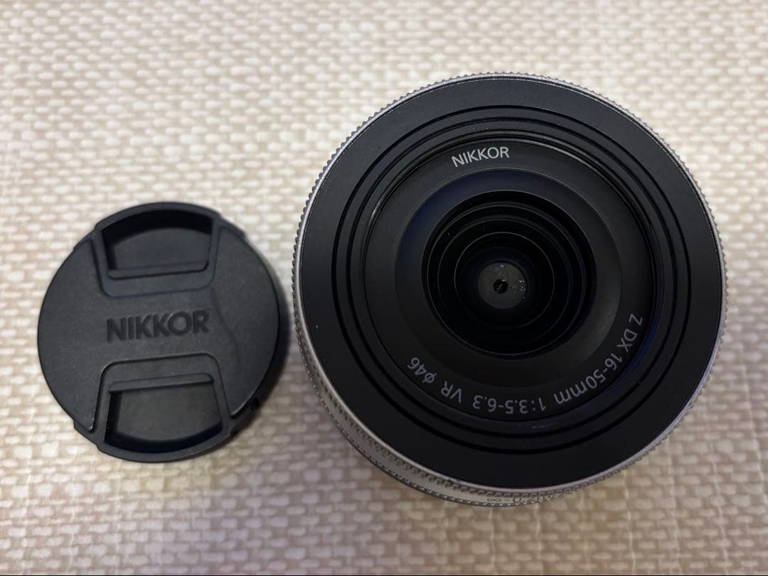 Nikon Z fc シルバー