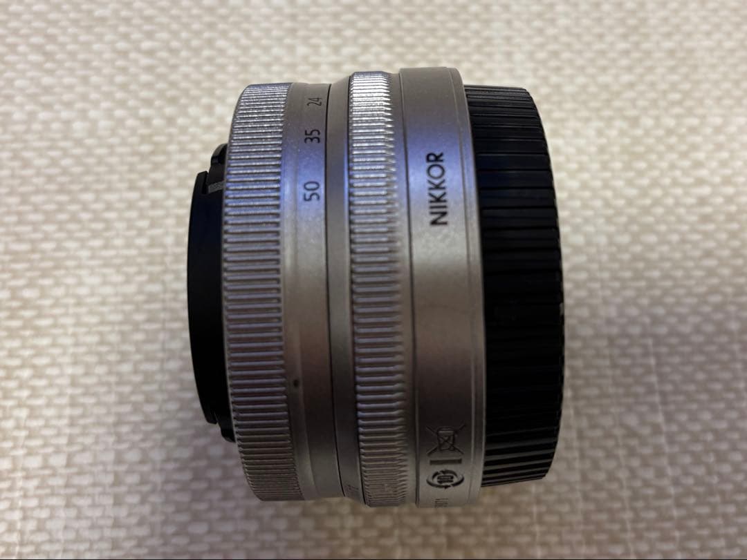 Nikon Z fc シルバー