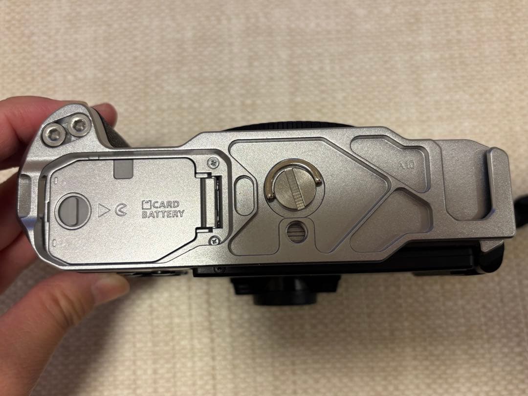 Nikon Z fc シルバー