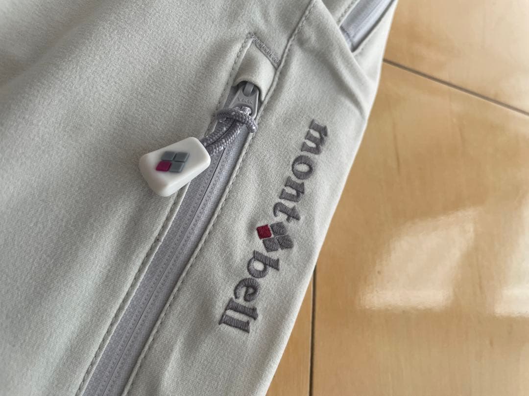 モンベル ドライテックインシュレーテッドパンツ 　Мサイズ　ライトグレー