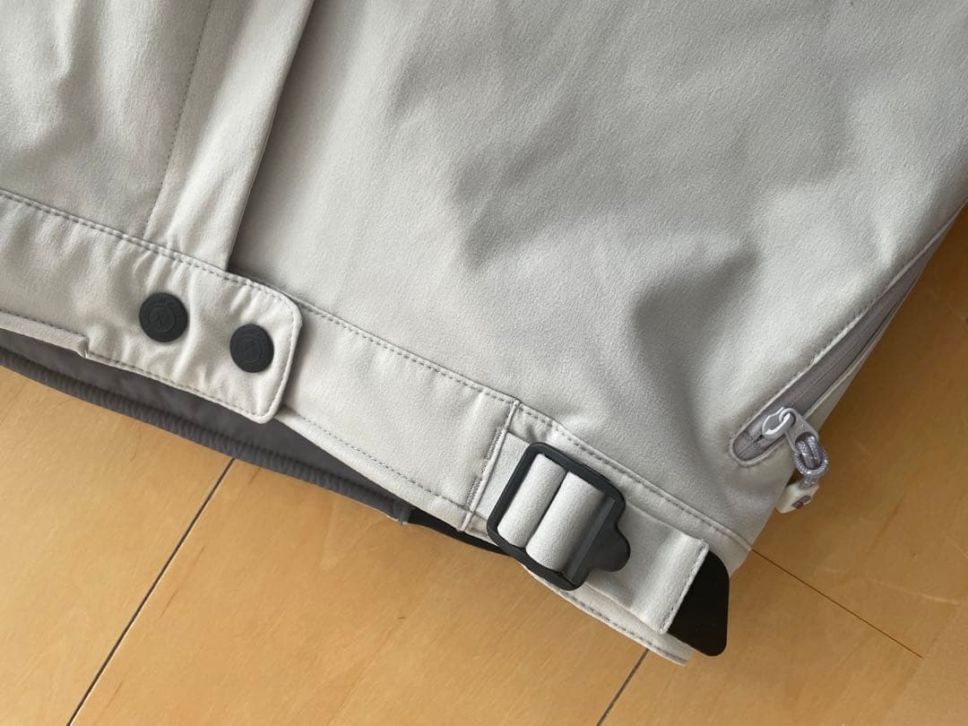 モンベル ドライテックインシュレーテッドパンツ 　Мサイズ　ライトグレー