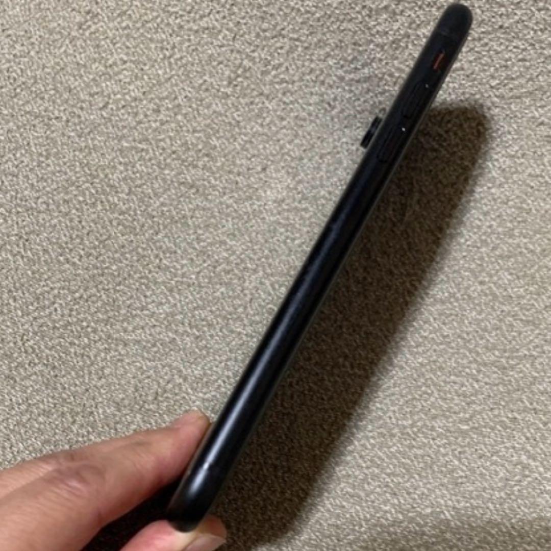 iPhone XR 本体　ブラック 64GB