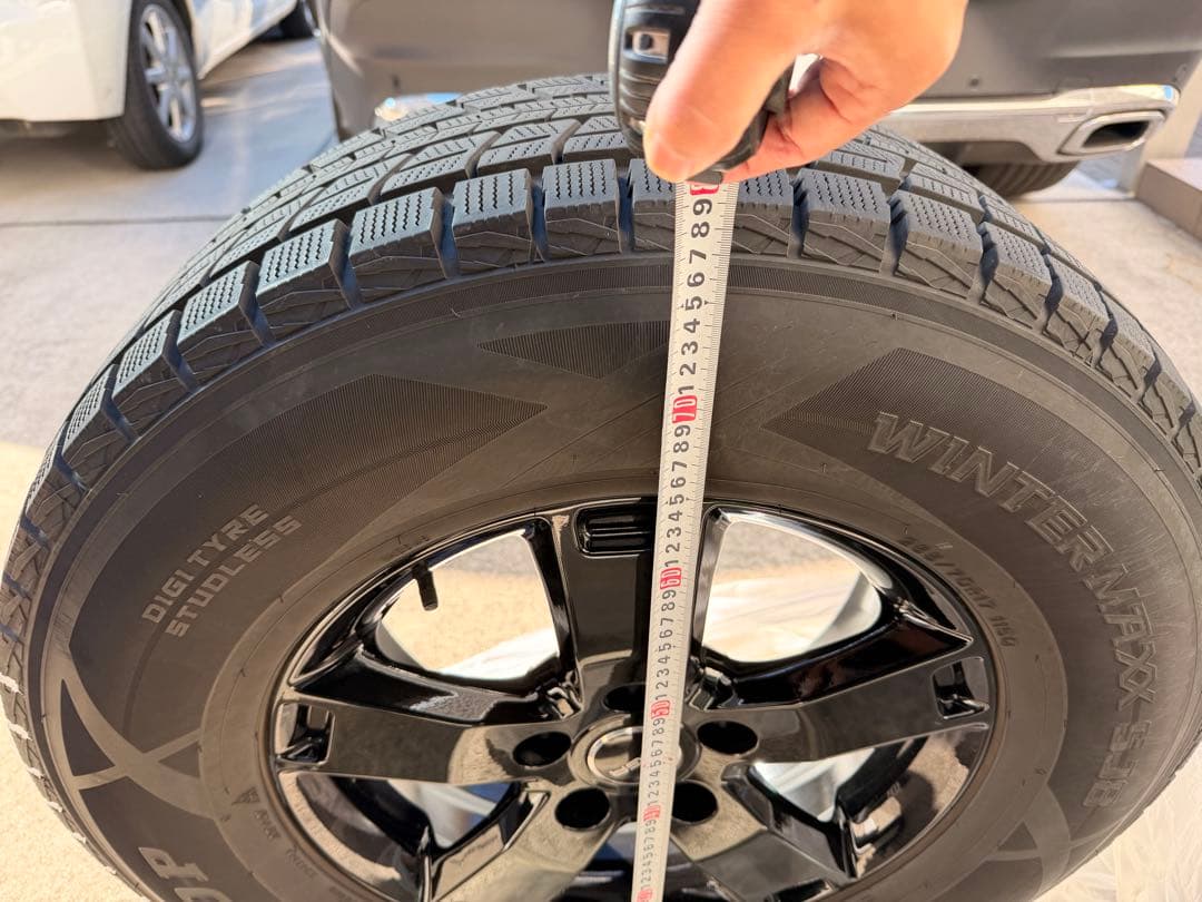 JEEP ラングラー　スタッドレスタイヤ