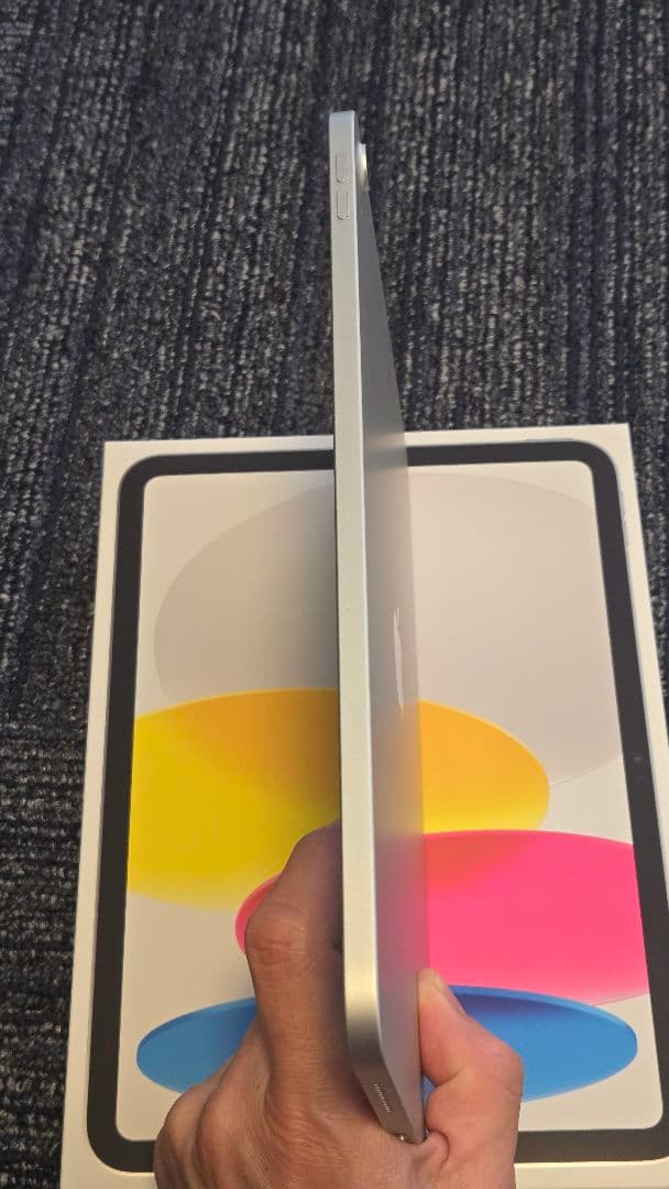 iPad (A16)第11世代 128GB Wi-Fi シルバー ケース ペン付