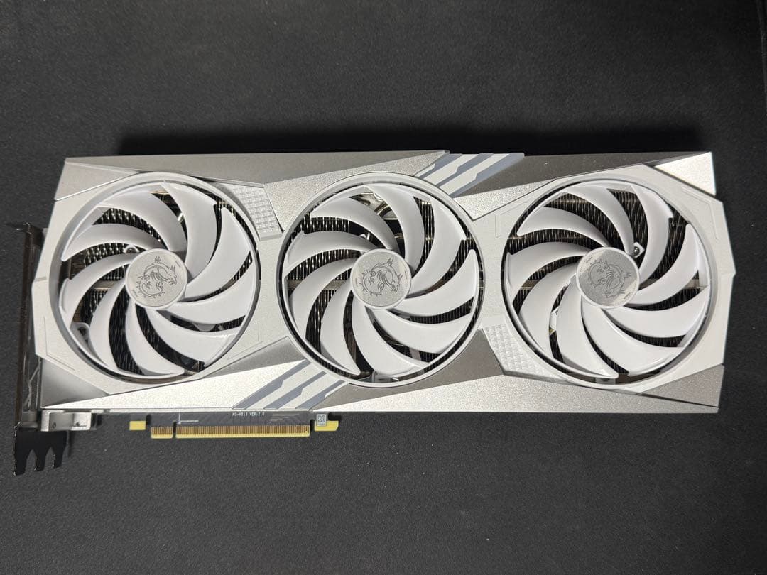 グラフィックボード・グラボ・ビデオカード GeForce RTX 4070 Ti GAMING X TRIO WHITE