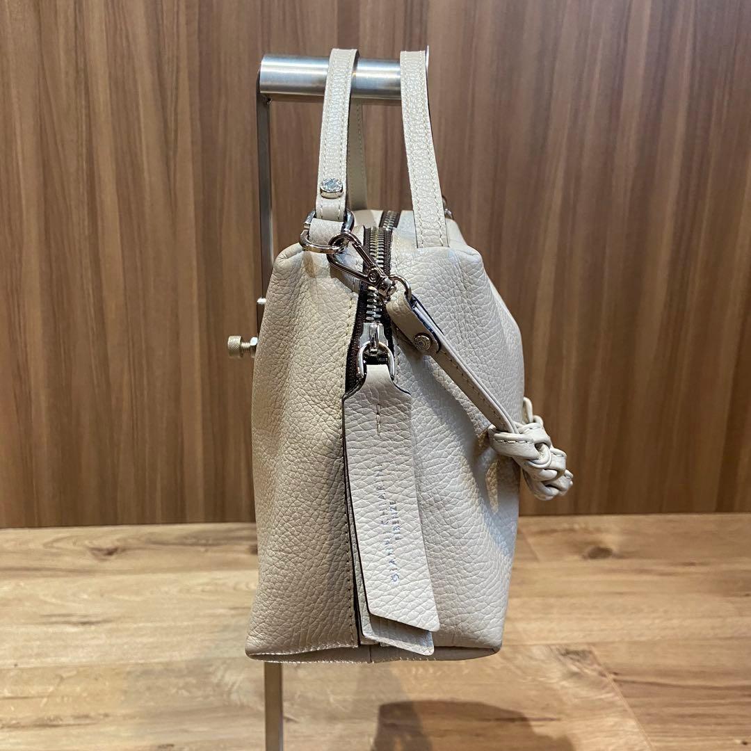 GIANNI CHIARINI ハンドバッグ