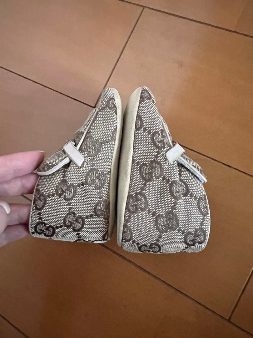 GUCCIベビーファーストシューズ＆CELINEロゴベアー♡